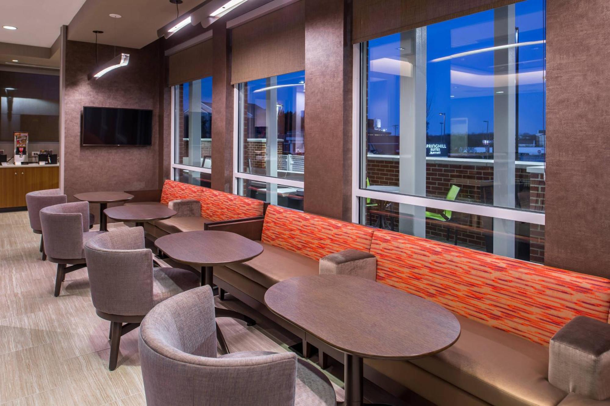 Springhill Suites By Marriott Greensboro Airport Eksteriør billede